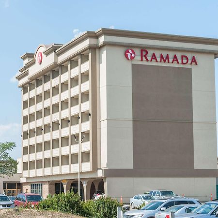 Ramada By Wyndham Edmonton South Hotel Luaran gambar