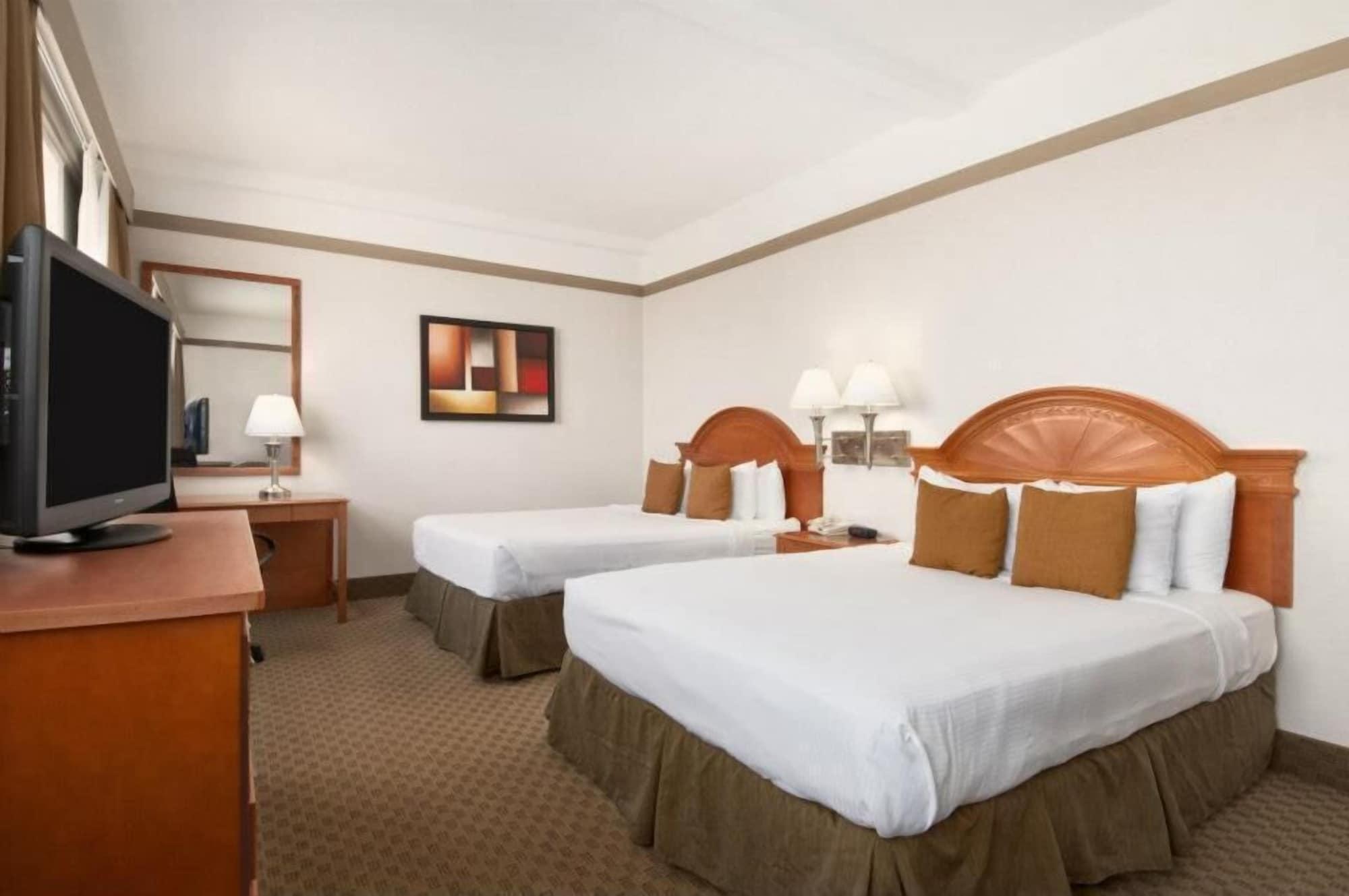 Ramada By Wyndham Edmonton South Hotel Bilik gambar