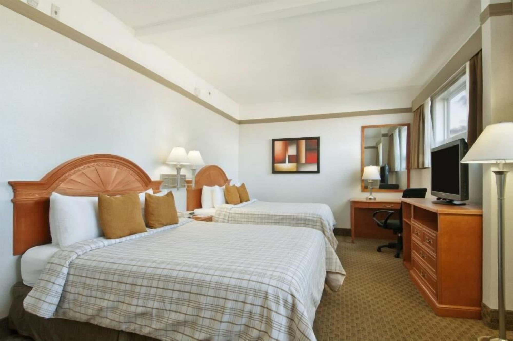 Ramada By Wyndham Edmonton South Hotel Luaran gambar