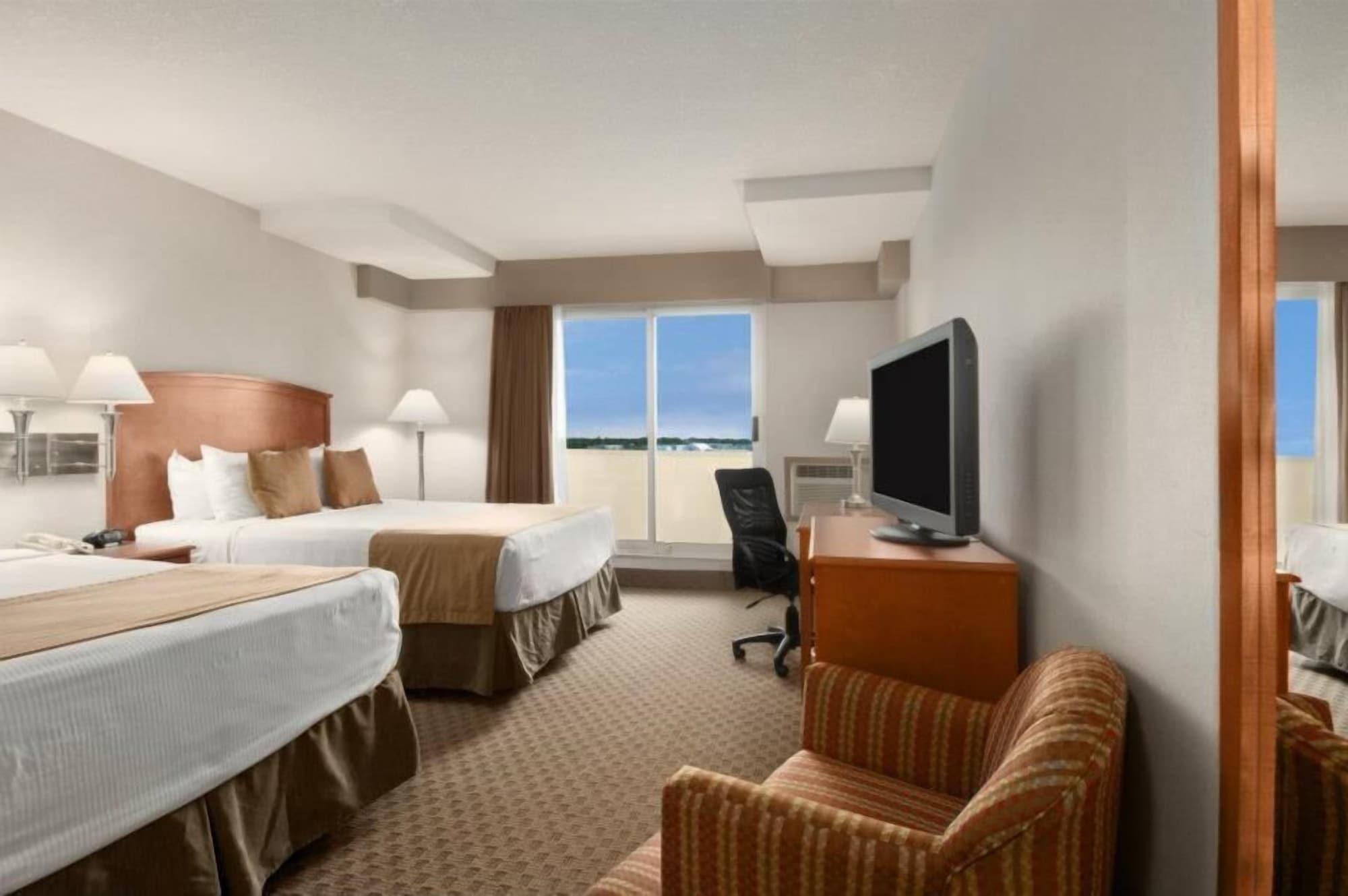 Ramada By Wyndham Edmonton South Hotel Luaran gambar