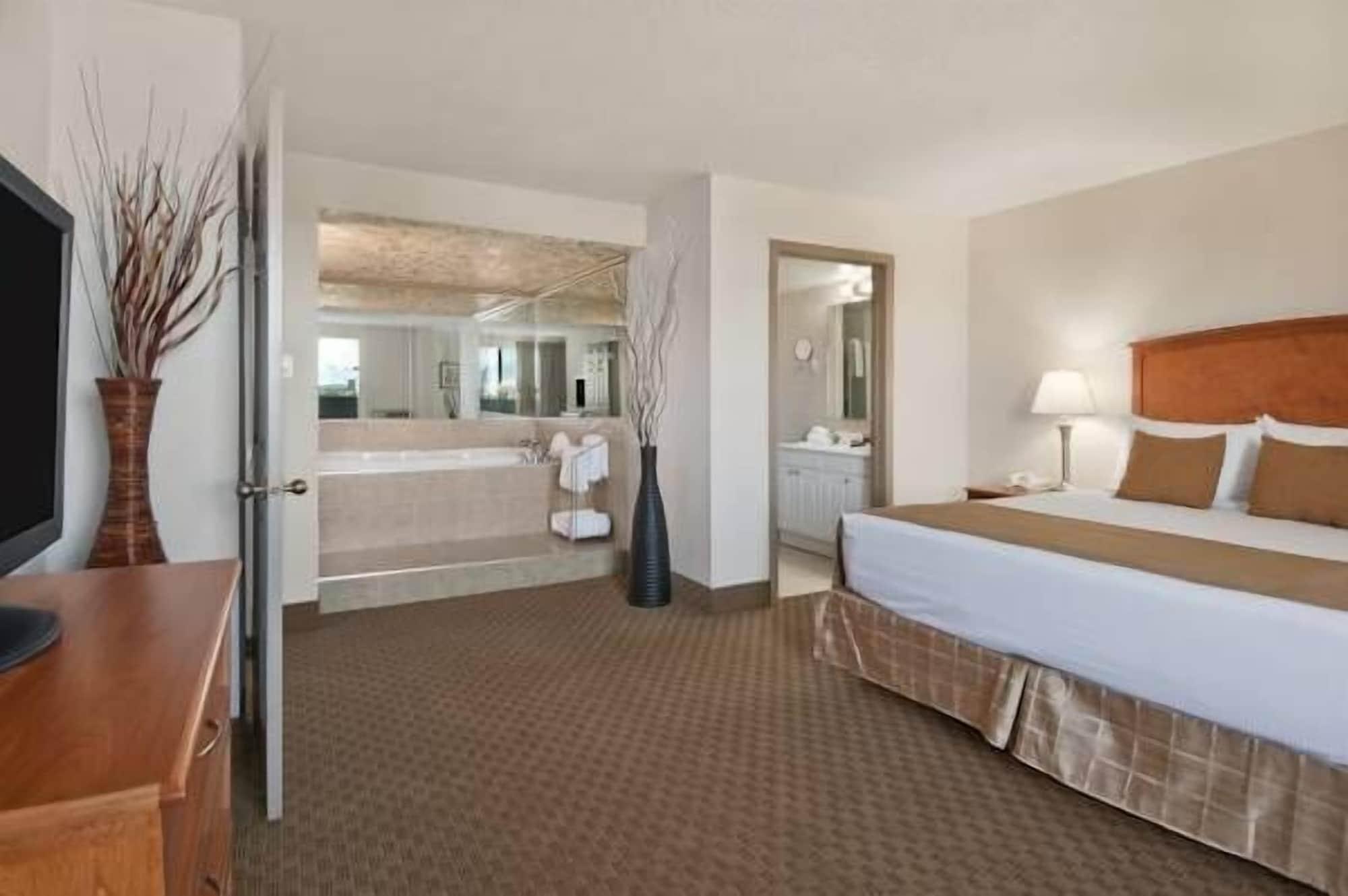 Ramada By Wyndham Edmonton South Hotel Luaran gambar