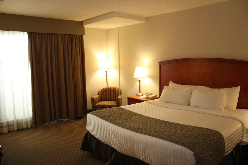 Ramada By Wyndham Edmonton South Hotel Luaran gambar