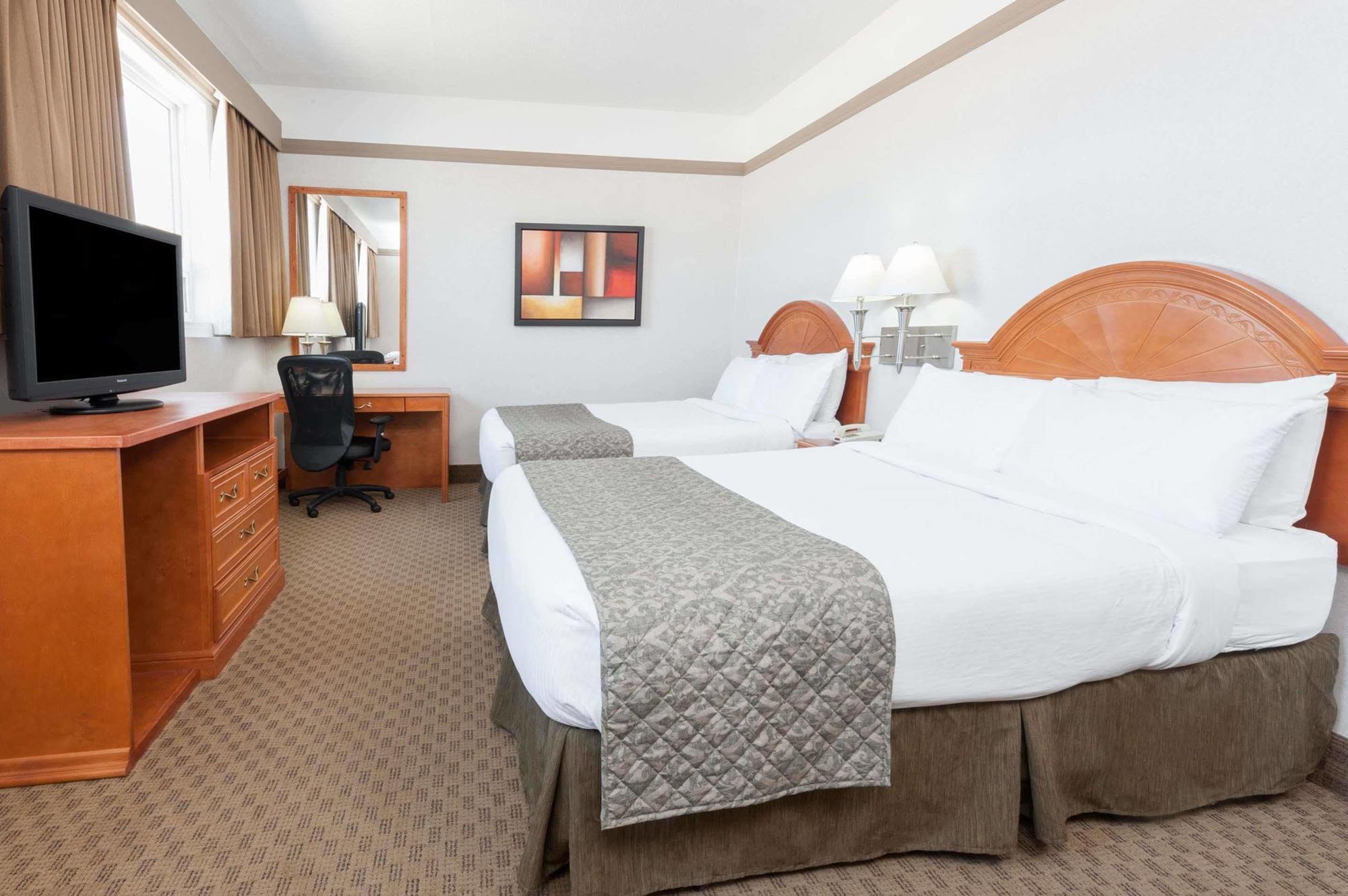 Ramada By Wyndham Edmonton South Hotel Luaran gambar