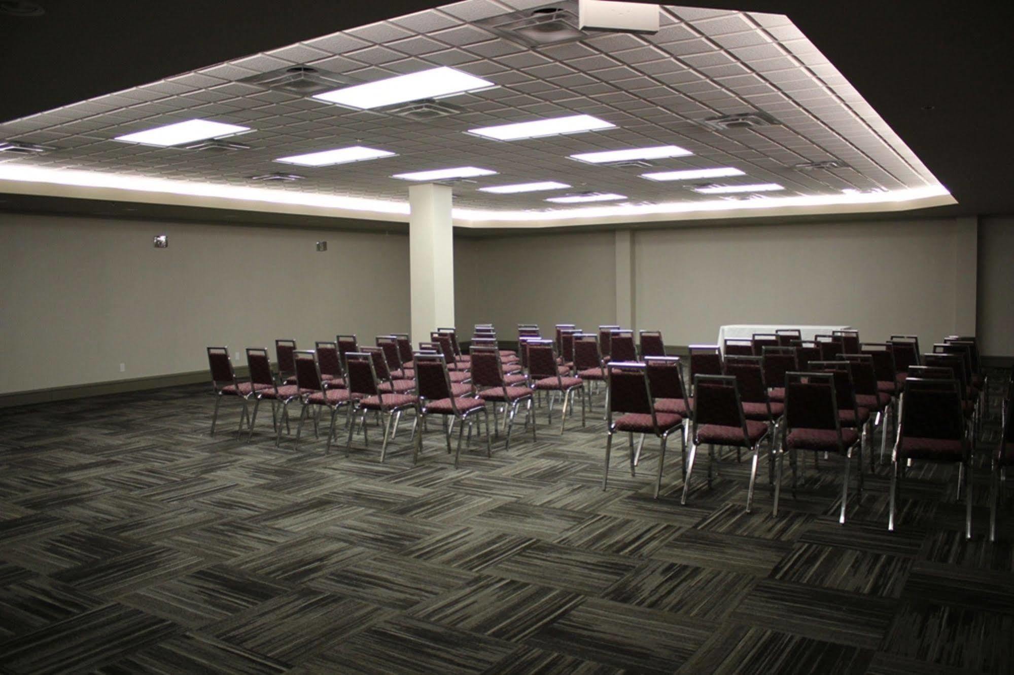 Ramada By Wyndham Edmonton South Hotel Luaran gambar