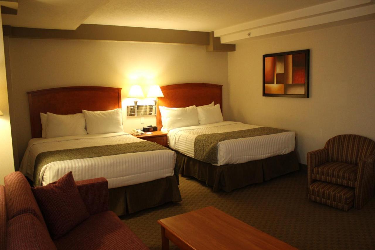 Ramada By Wyndham Edmonton South Hotel Luaran gambar