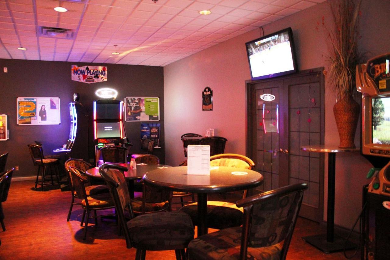 Ramada By Wyndham Edmonton South Hotel Luaran gambar