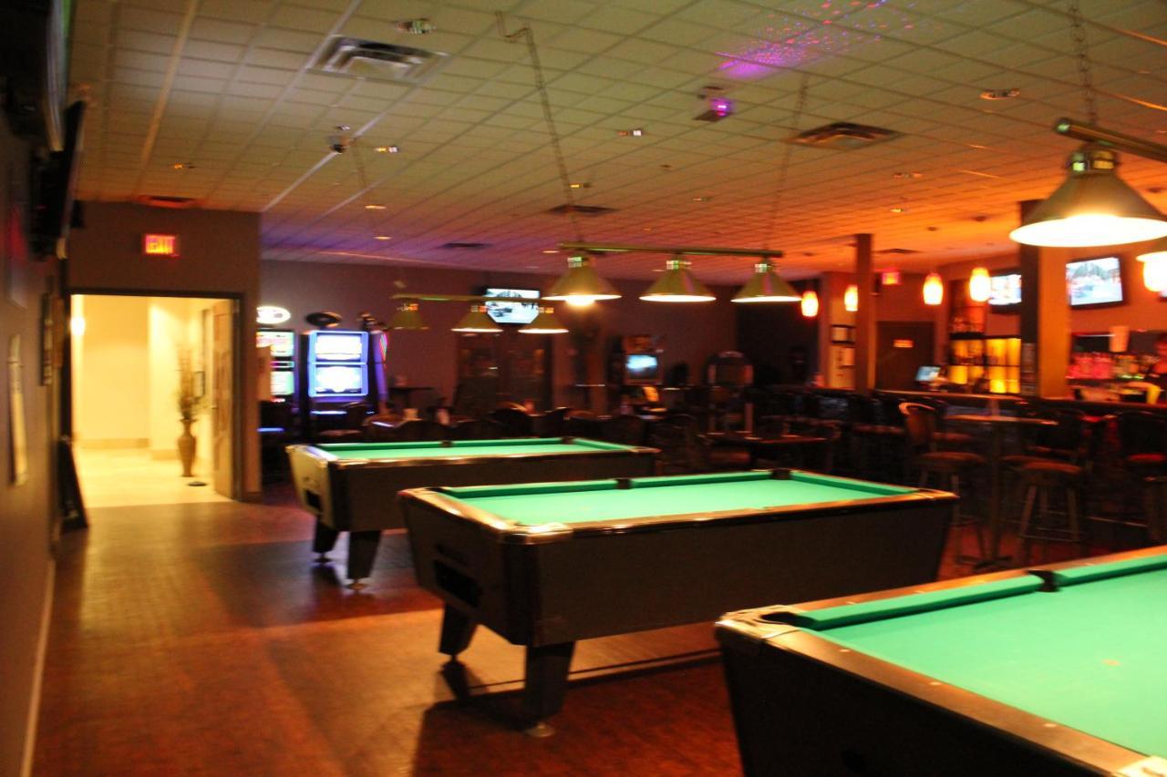Ramada By Wyndham Edmonton South Hotel Luaran gambar