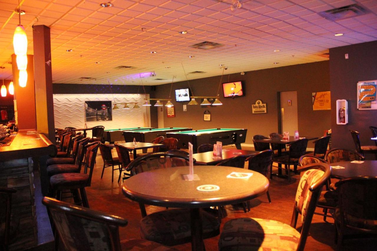 Ramada By Wyndham Edmonton South Hotel Luaran gambar